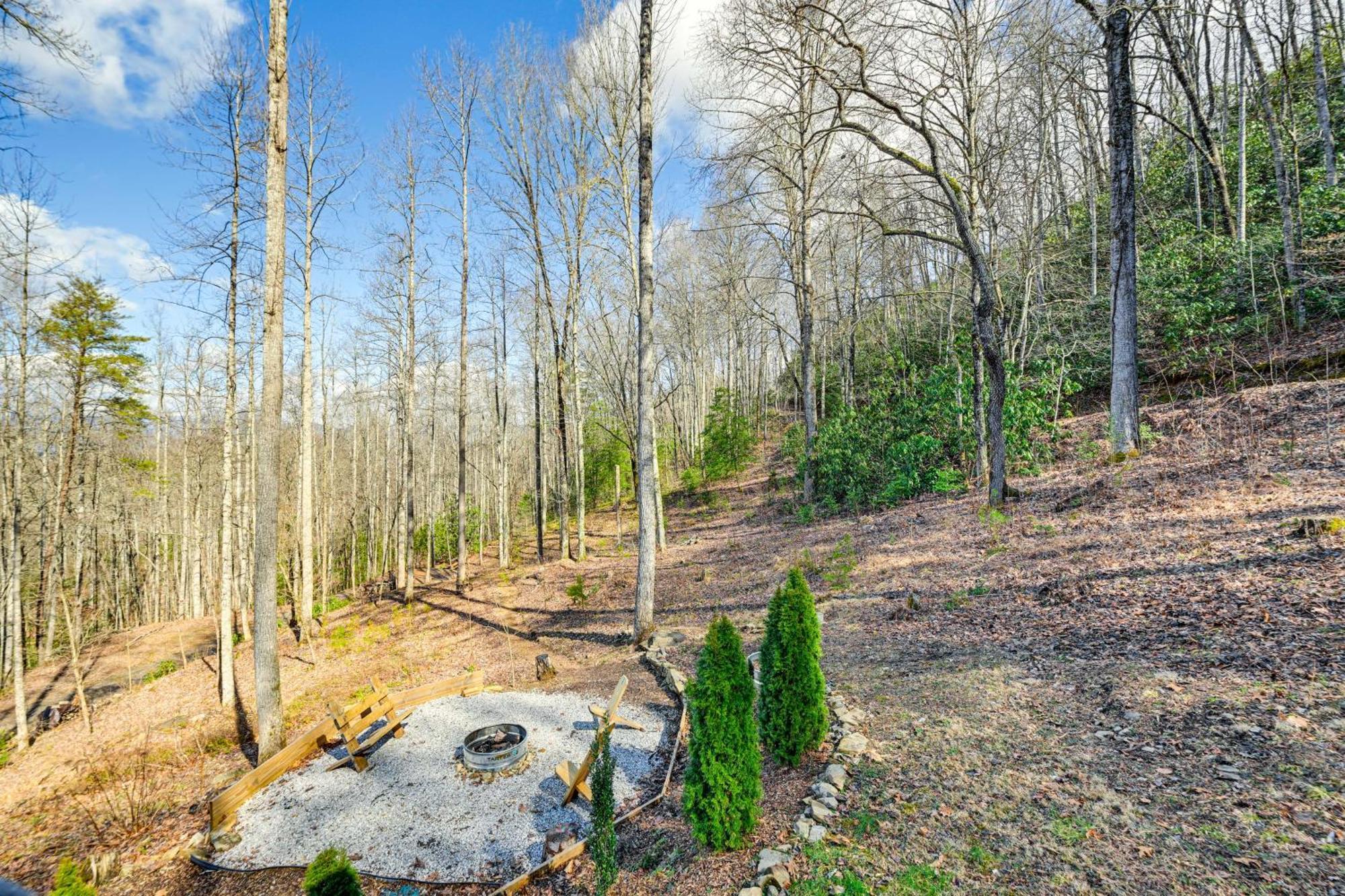 Smoky Mountain Cabin With Camping Area And Fire Pit! Whittier Exteriör bild